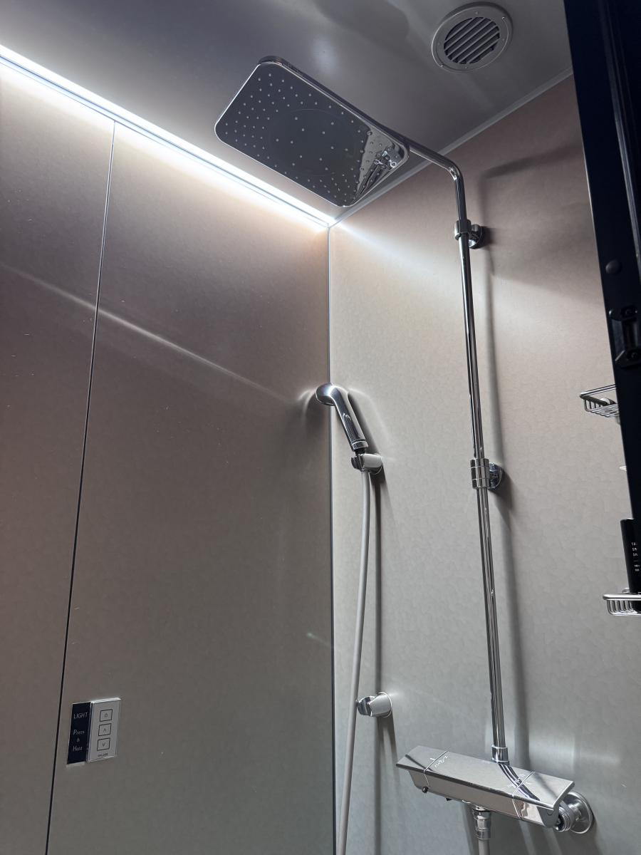 全部屋レインシャワー